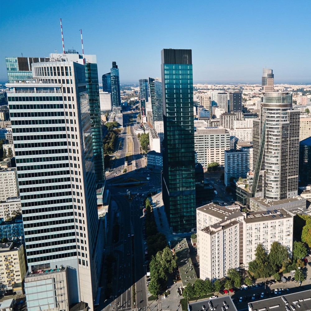 Urbanizacja a wynajem biur. Dlaczego warto inwestować w nowe lokalizacje?