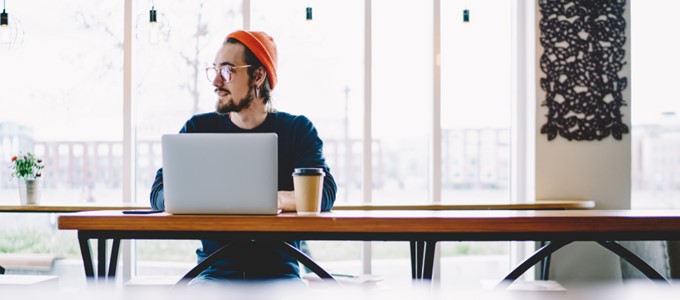 praca zdalna a wynajem biur