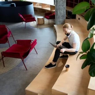 Jak wygląda prawidłowa ergonomia stanowiska pracy?