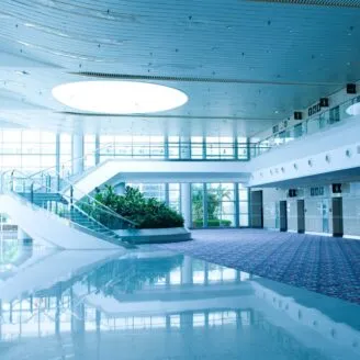 Wysokość pomieszczeń biurowych – normy prawne, wymagania, znaczenie dla pracowników