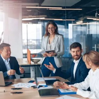 Kaucja gwarancyjna w najmie komercyjnym. Co najemca lokalu powinien wiedzieć o zabezpieczeniach?