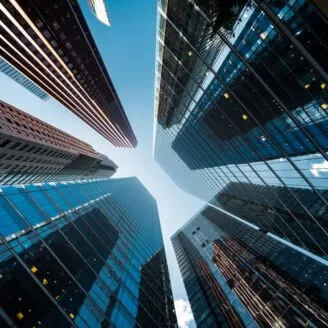 Biuro w centrum miasta. Analiza zalet i wad centralnej lokalizacji powierzchni biurowych