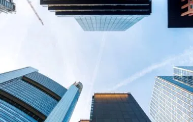 Czym jest effective rent i jak wpływa na koszty najmu?