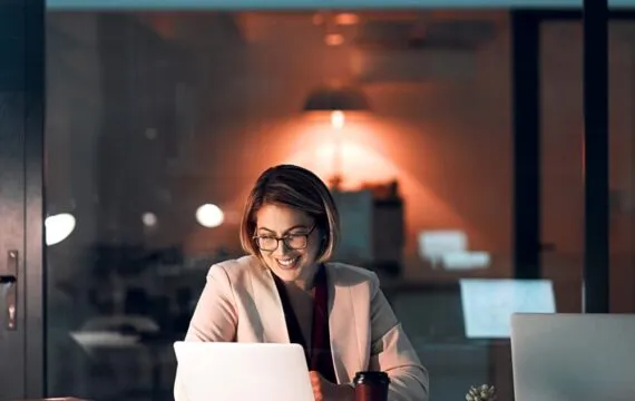 Wady pracy zdalnej - czy warto wrócić do biur?